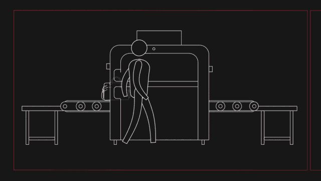 人過安檢門，物過安檢機
